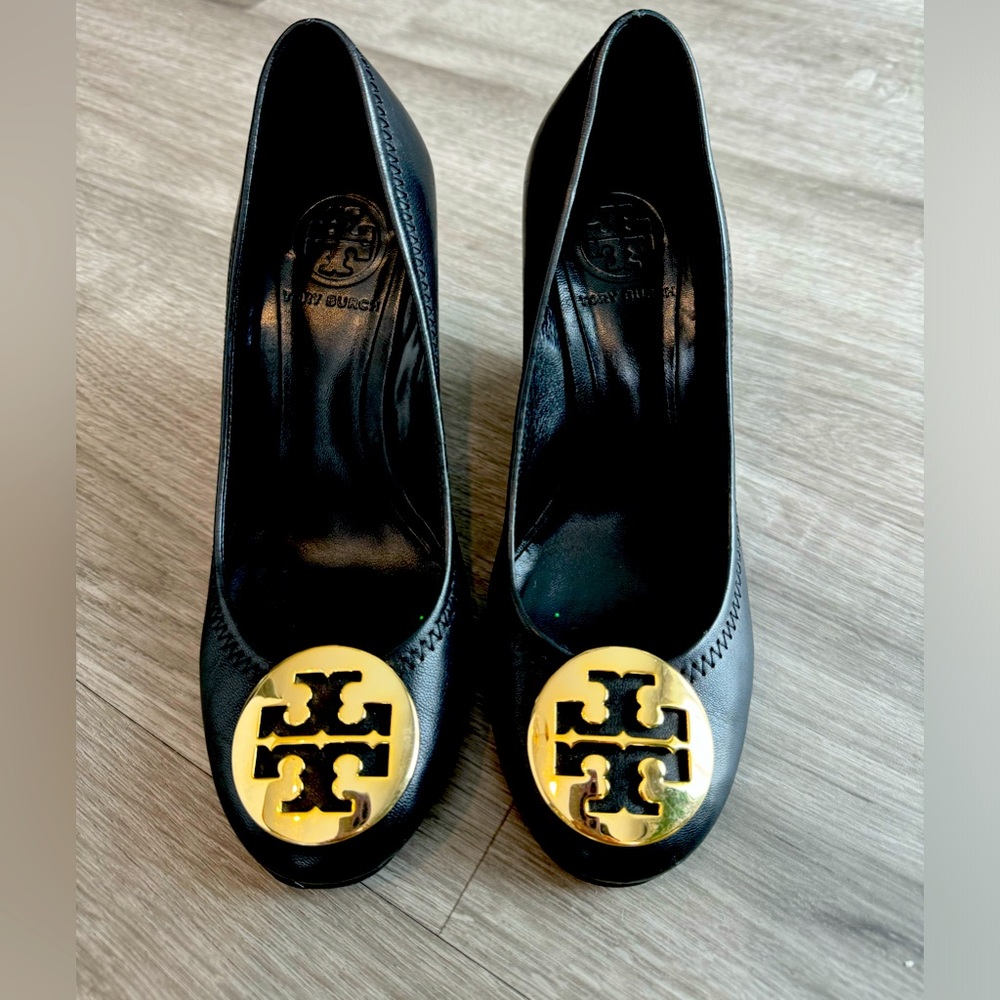 Tory Burch platforms size 6.5